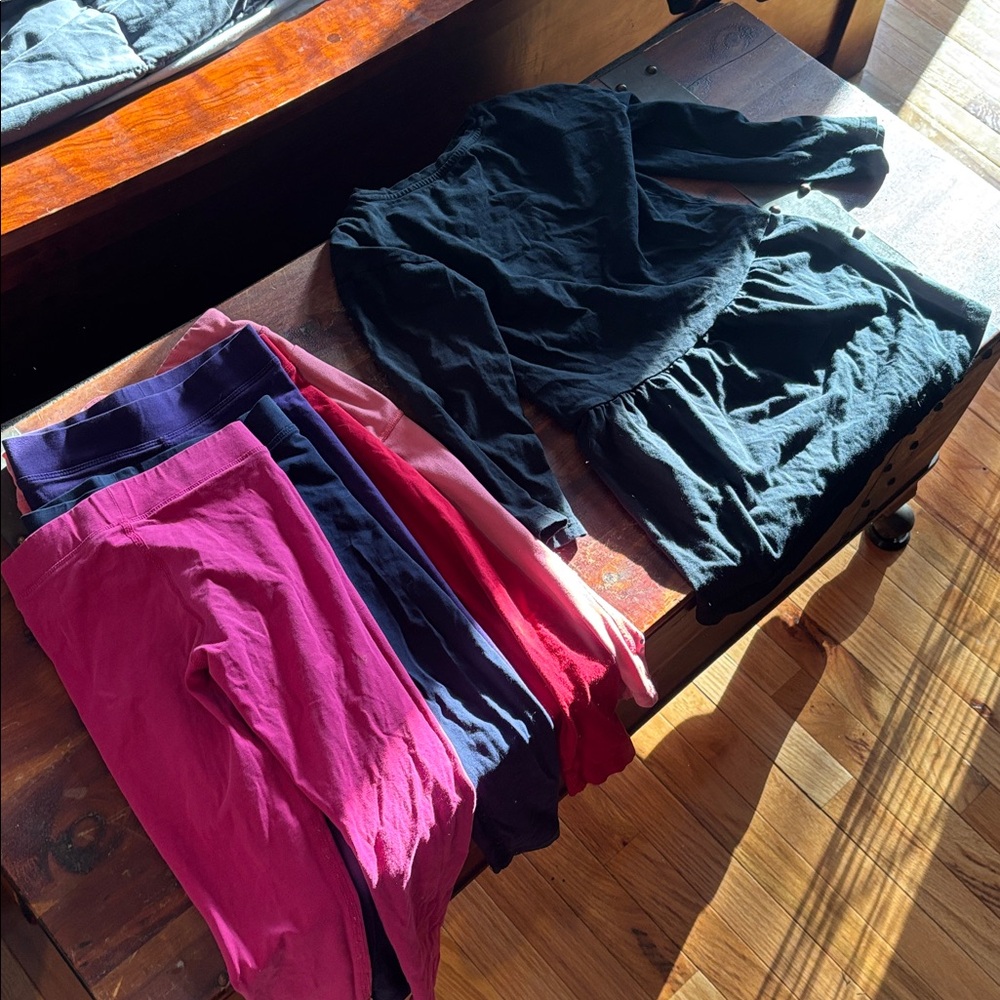 Primary 4t Leggings and Black Dress